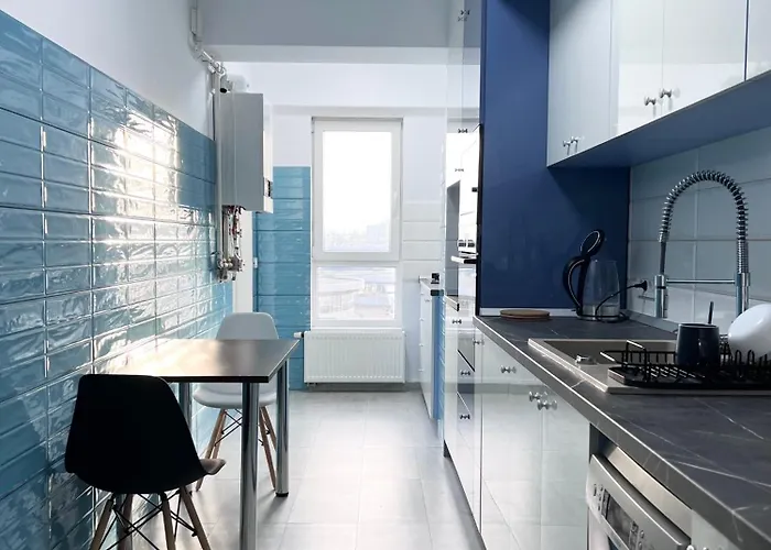 Vivo & Pool Access - Free Parking *