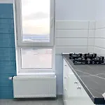 Vivo & Pool Access - Free Parking *