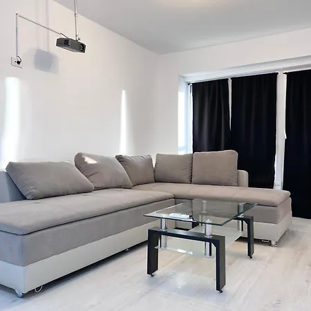 Vivo & Pool Access - Free Parking Apartmán Constanţa