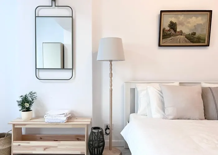 Apartman Vivo & Pool Access - Free Parking Konstanca