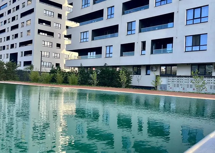 Vivo & Pool Access - Free Parking * Konstanca